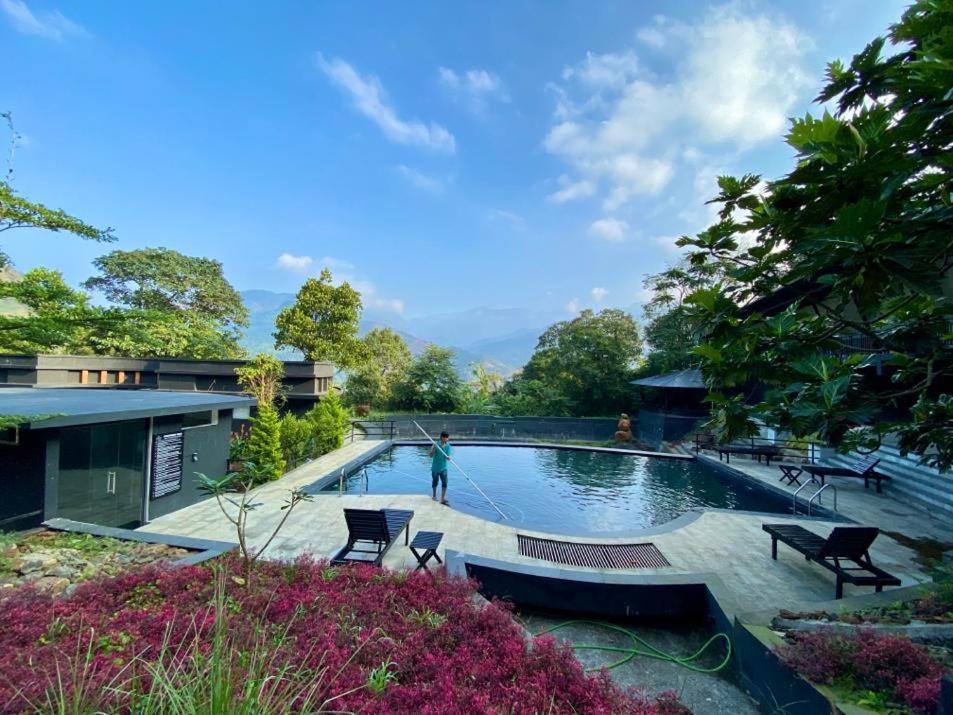 Sattva-The Awakening Garden Hotel Kakkadampoyil Luaran gambar